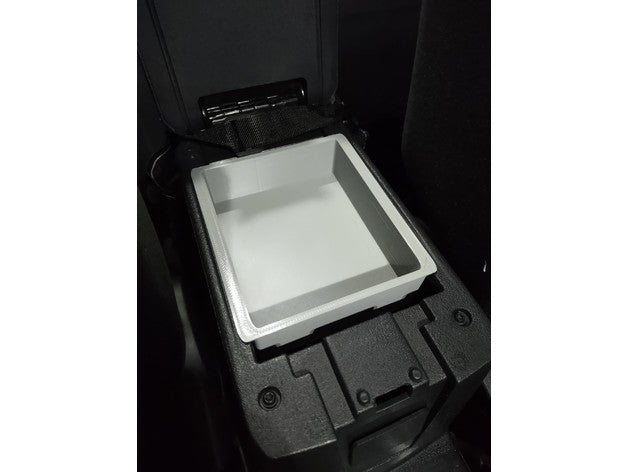 Jeep Compass Orta Konsol Düzenleyici 3D Baskı (Sadece plastik parça soru sorabilirsiniz)