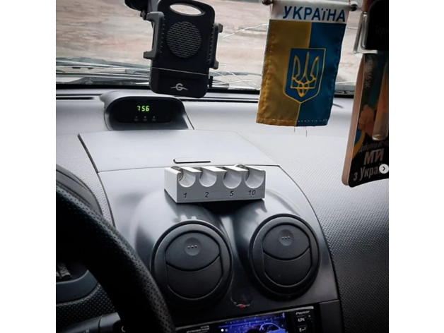 Chevrolet Aveo Bozuk Para Tutucu (Sadece plastik parça soru sorabilirsiniz)