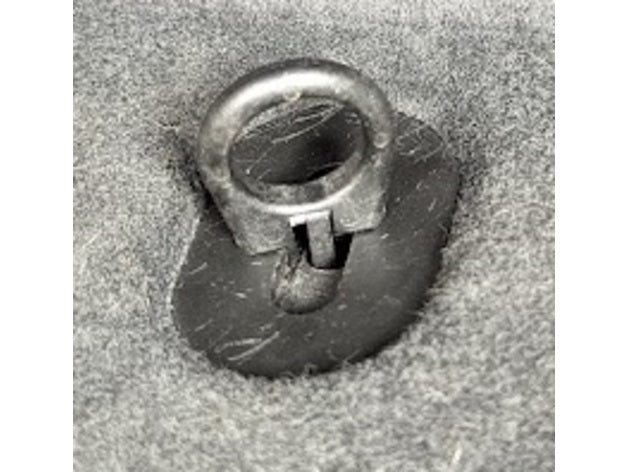 Jeep Grand Cherokee WK Bagaj Zemin Sabitleme Plakası (Sadece plastik parça soru sorabilirsiniz)