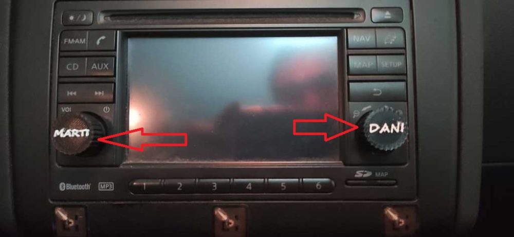 2011 Nissan Qasqai Radyo Ses Düğmesi ABS Baskı 2 Adet 00851