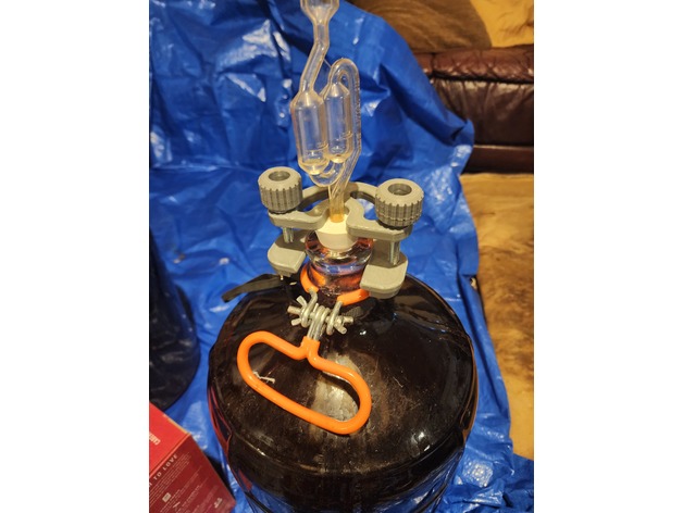 Carboy 6 Galon Tapası Kilidi