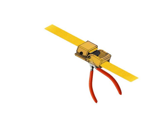 38 mm genişliğinde ve 2.3 mm kalınlığında kanvas kemer tokası