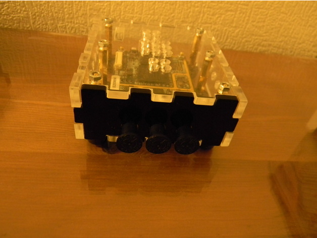 USRP B200 Mini Lazer Kesim Akrilik Muhafaza