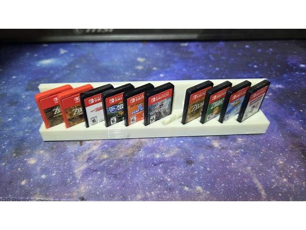 Switch Oyun Tutucu