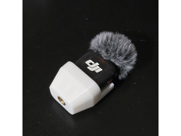 DJI Mic 3 Dişli Mıknatıs Klips Tutucu (neredeyse) mükemmel uyumlu
