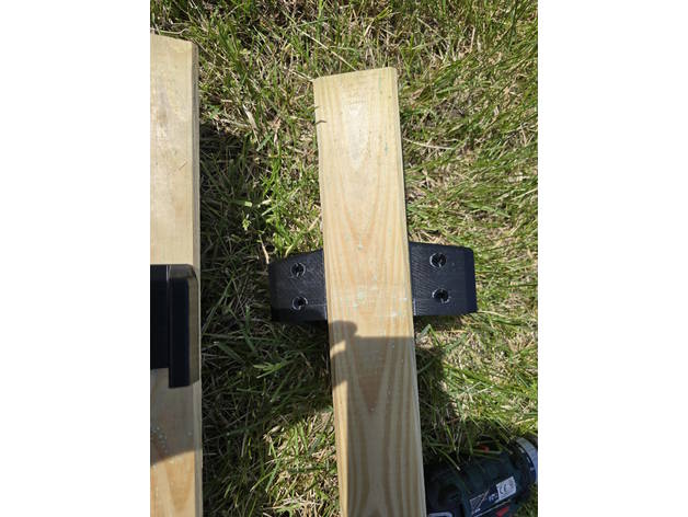 1.8m x 1.8m gizlilik panelleri için U şeklinde braket – 70x70 mm direkler