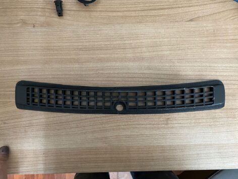 Ford Mondeo 2000 – 2007 Ön Cam Izgarası - Görsel 2