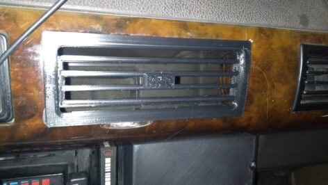 Range Rover Classic Ön Havalandırma Izgarası ABS Baskı 00592