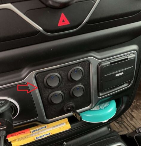 Jeep JL Anahtar Panel Braketi ABS Baskı 00689