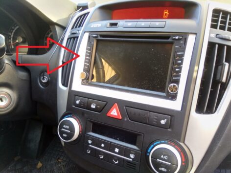 Kia Ceed Radyo Çerçevesi ABS Baskı 00758