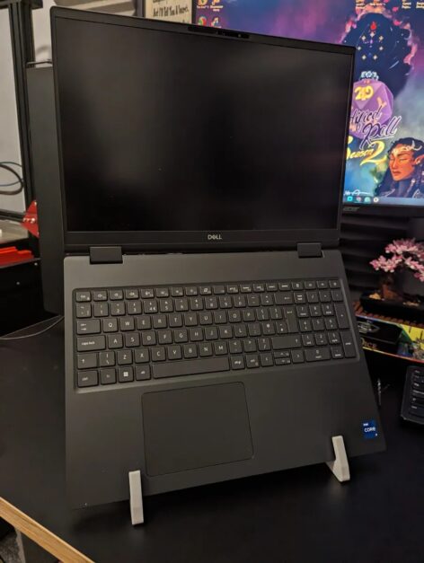 Ayarlanabilir Laptop Standı ABS Baskı 01204