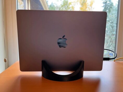 MacBook Pro 2016 Dikey Stand Braketi ABS Baskı 01628 - Görsel 3