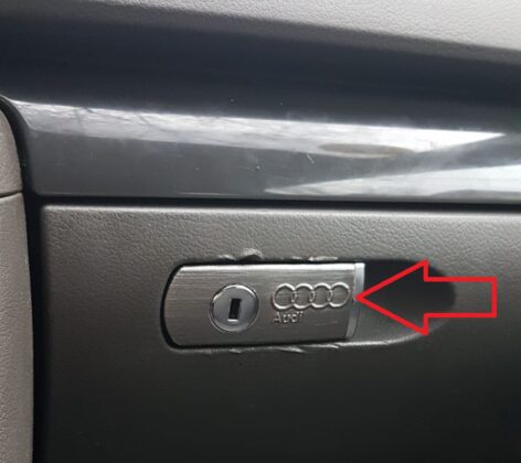 Audi Torpido Kolu Braketi ABS Baskı 00929