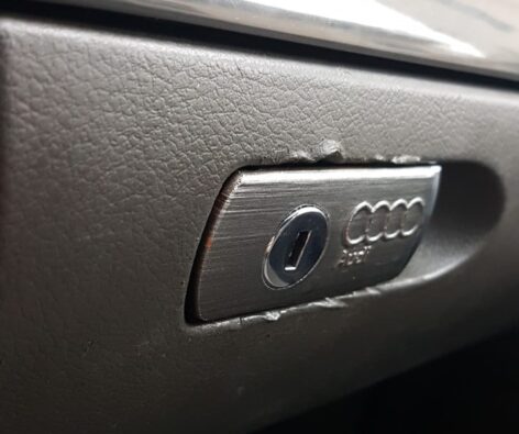 Audi Torpido Kolu Braketi ABS Baskı 00929 - Görsel 3