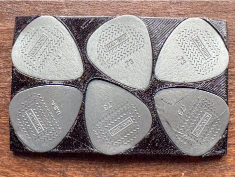 Gitar Plec Tutucu Kredi kartı boyutunda