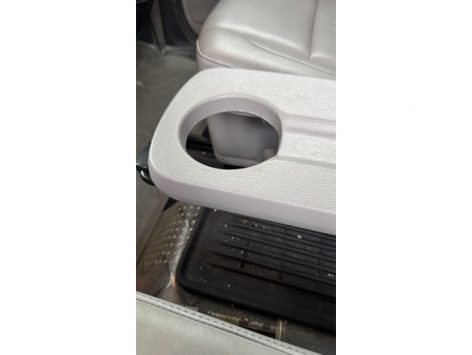 2014 Toyota Highlander 2. Sıra Kupası Tutucu - Görsel 8