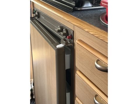 Electrolux K Hlschrche Açık Tutucu - Görsel 2