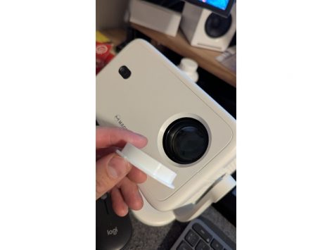 Magcubic L018 lens kapağı - Görsel 7