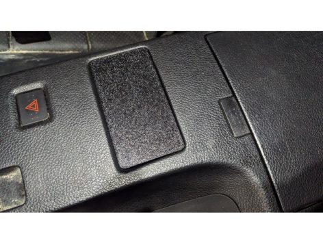 350Z Isıtmalı Koltuklar Düğme Kapak Koruma - Görsel 4
