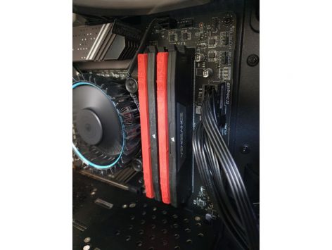 Corsair kasa ddr5 ram arası plastik - Görsel 3