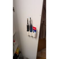 Elektrikli diş fırçası tutucu kapı dolabı