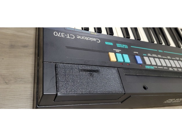 Casiotone CT 370 Pil Kapağı - Görsel 5