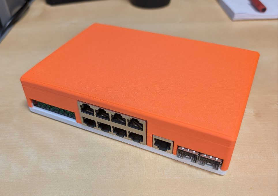 2 Gigabit SFP Yuvası ile Anddear H458 Yönetilen Ethernet Anahtarı için 3D Basılı Kılıf - Görsel 3