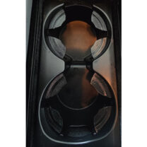 Volvo C30 center bardaklık