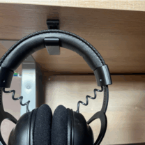 Masa Altı Kulaklık Tutucu