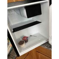 Hisense Mini Buzdolabı Rafı ve Dondurucu Kapağı