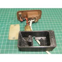 1. Nesil Toyota 4Runner Bagaj Kapağı Aydınlatma Muhafazası