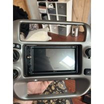 1995-2011 Ford Ranger XLT Çift DIN Araç İçi Teyp Montaj Braketleri