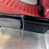 1967 Mustang Konsol Titreşim Önleyici Emniyet Kemeri Yuvaları