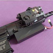 Airsoft 11.1V Pil Tutucu (NATO Picatinny Ray)