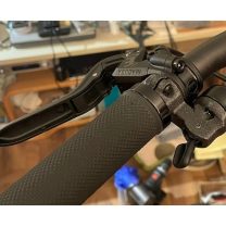 Boosted Rev zil montajı