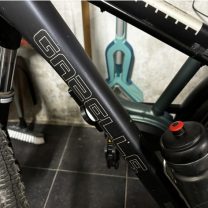 Dağ Bisikleti İçin AirTag Montajı