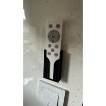 Briloner LED kumanda standı