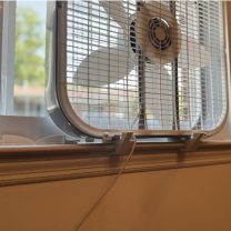 Pencere pervazı için fan klipsi