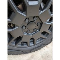 Tesla Cybertruck İçin Bijon Somunu Kapakları