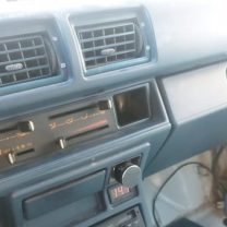 87 Hilux Gösterge Havalandırma Burcu