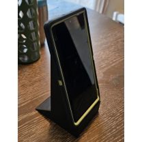 Temel Telefon Tutucu