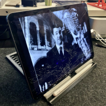 Geliştirilmiş Katlanır Tablet Standı