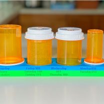 3 Büyük + 1 Küçük Walgreens Şişe İçin İlaç Standı