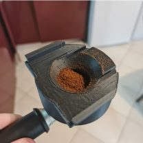 DeLonghi Dedica Kahve Öğütücü Tutucu (Kapak ve Huni) 3D Baskı