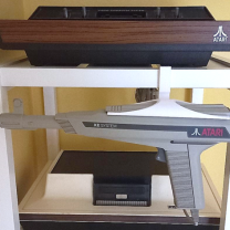 Atari Işık Tabancası Raf Askısı 3D Baskı