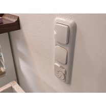 Tradfri Uzaktan Kumandayı Busch J Ger ReflexSI Işık Anahtarlarına Uydurmak için Adaptör